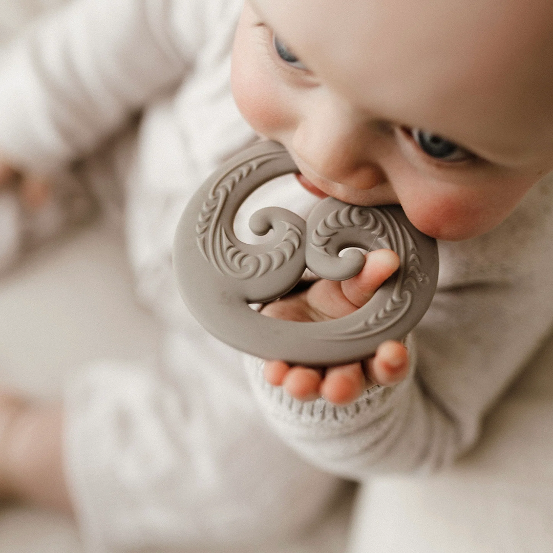Koru Teether - Olive